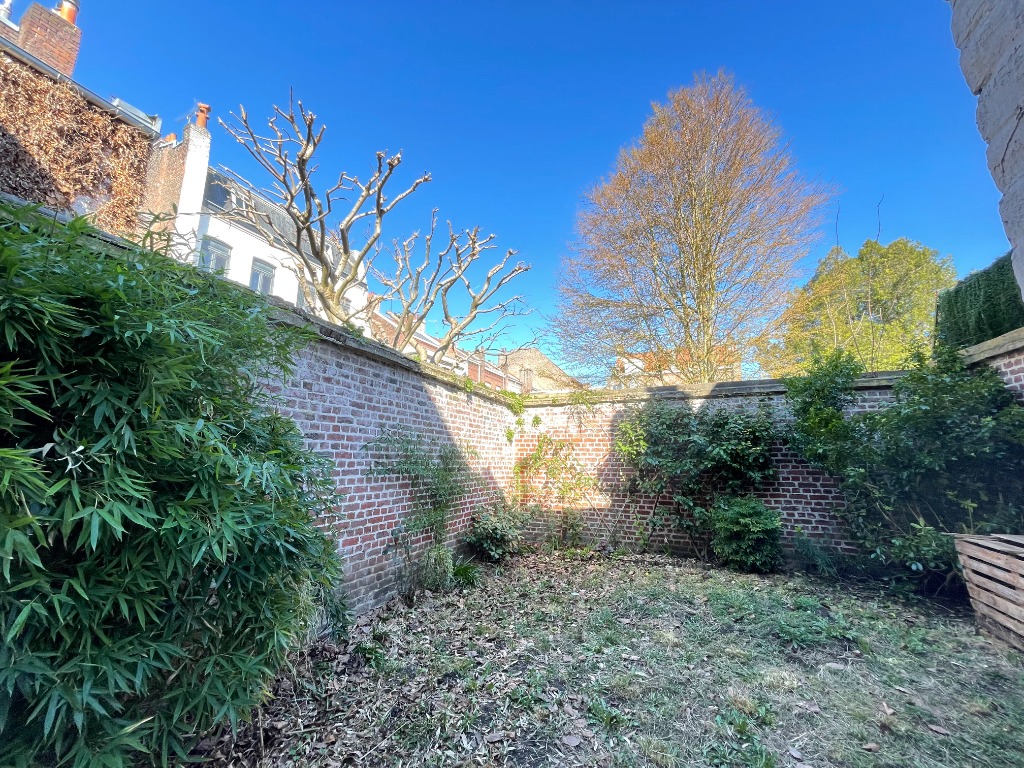 Type 2 avec jardin lille Photo 6 - JLW Immobilier