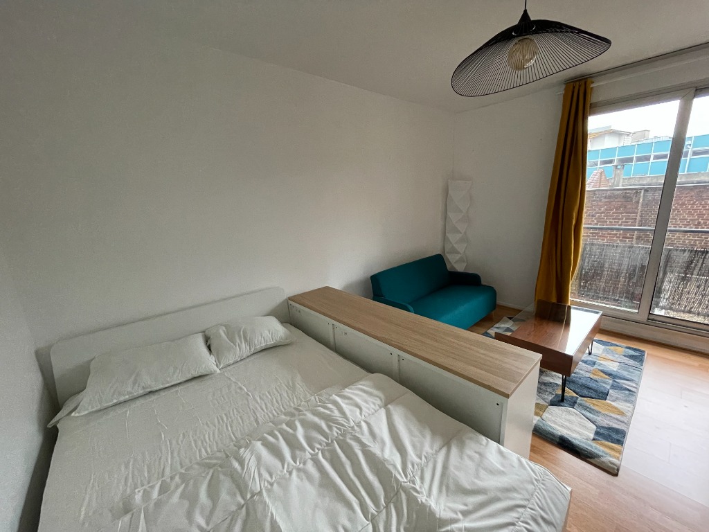 Lille hyper centre studio meuble balcon 25 48m2 Photo 4 - JLW Immobilier Lille hyper centre studio meuble balcon 25 48m2 Photo 4 - JLW Immobilier