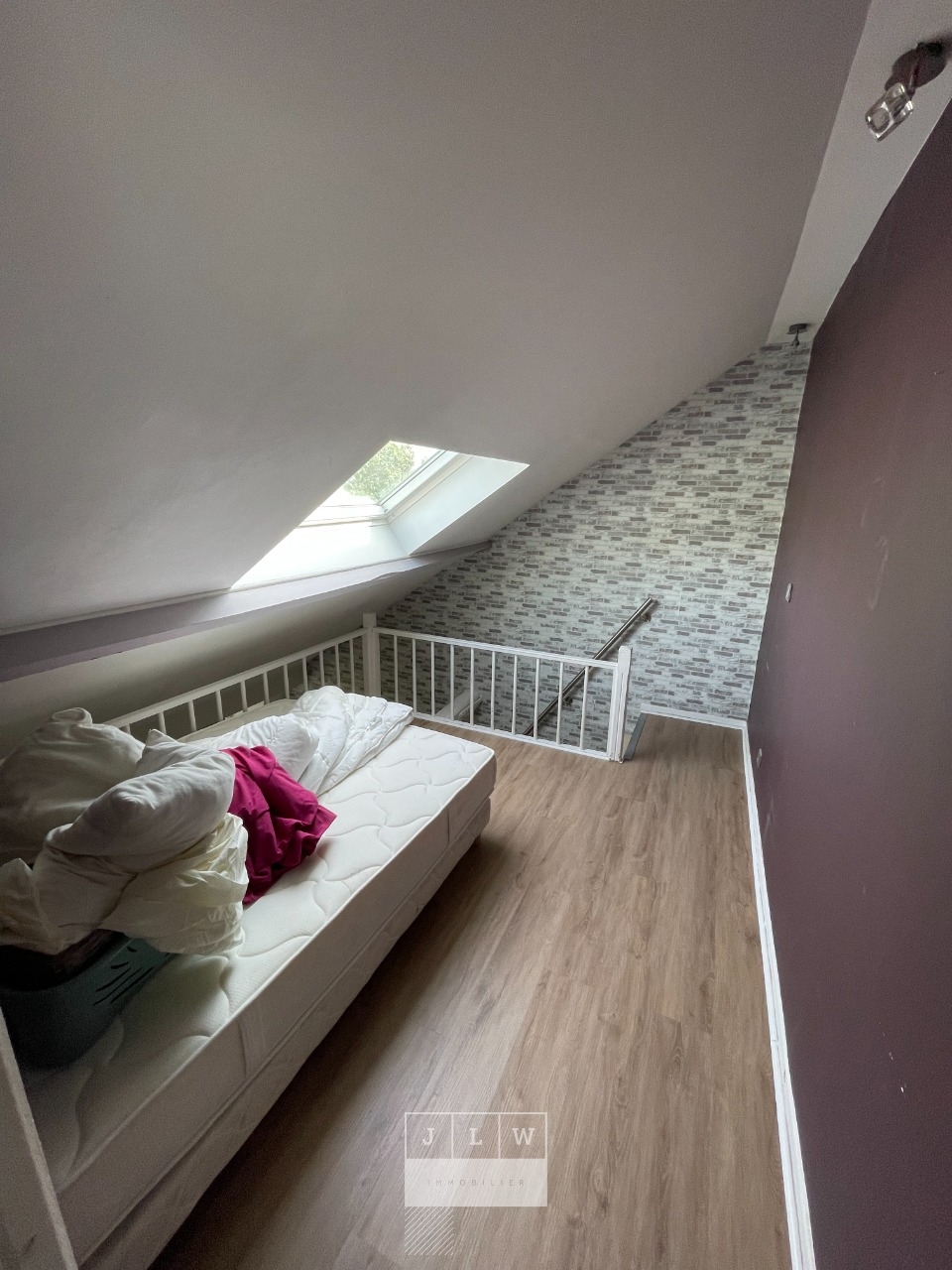 Aawc ll152 t1bis meuble vue imprenable sur jb lebas Photo 3 - JLW Immobilier