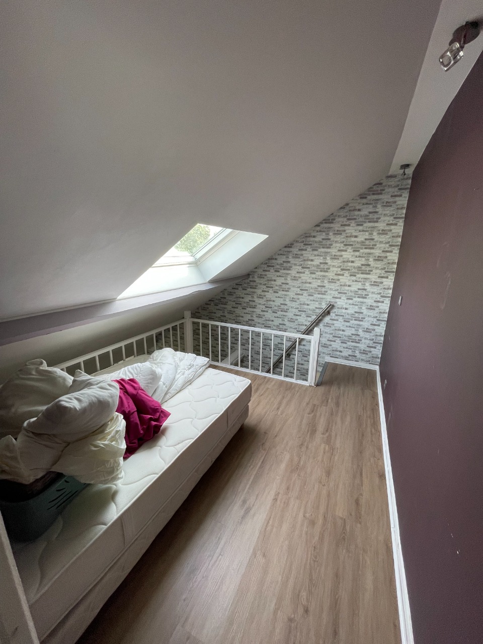 Aawc ll152 t1bis meuble vue imprenable sur jb lebas Photo 6 - JLW Immobilier Aawc ll152 t1bis meuble vue imprenable sur jb lebas Photo 6 - JLW Immobilier