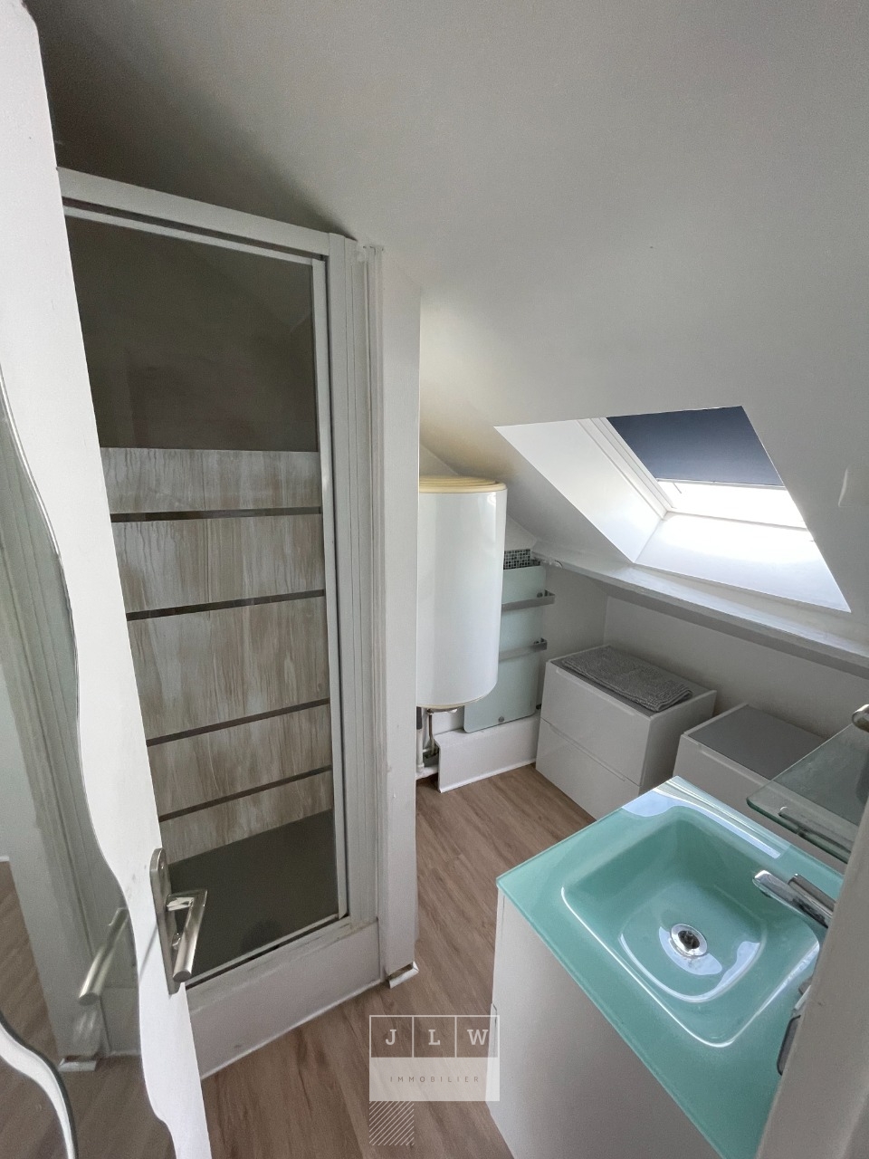 Aawc ll152 t1bis meuble vue imprenable sur jb lebas Photo 7 - JLW Immobilier