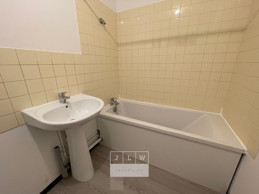 Aawi ll152 haubourdin type 2 65 38m2 cave parking Photo 10 - JLW Immobilier Aawi ll152 haubourdin type 2 65 38m2 cave parking Photo 10 - JLW Immobilier