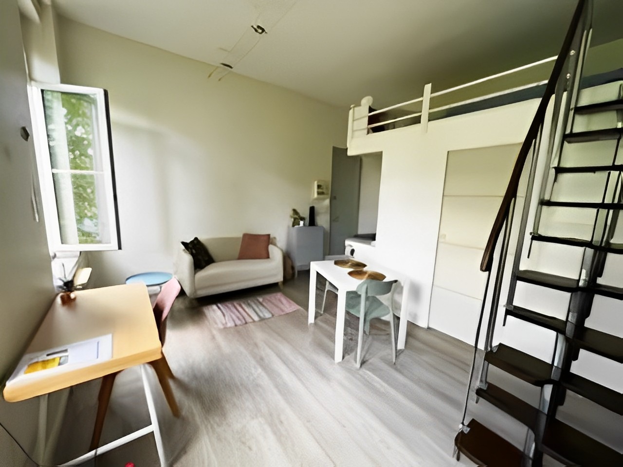 Abeq nb343 appartement type 1 meuble secteur republique Photo 1 - JLW Immobilier