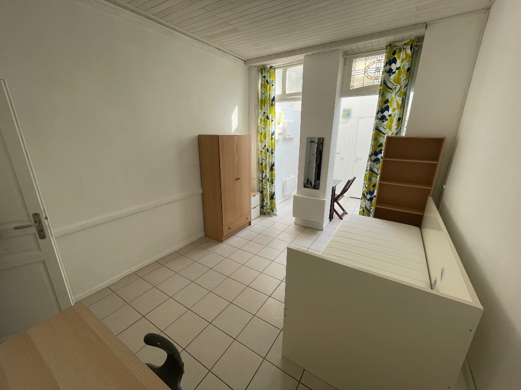 Abes sr123 lille wazemmes studio meuble Photo 3 - JLW Immobilier Abes sr123 lille wazemmes studio meuble Photo 3 - JLW Immobilier