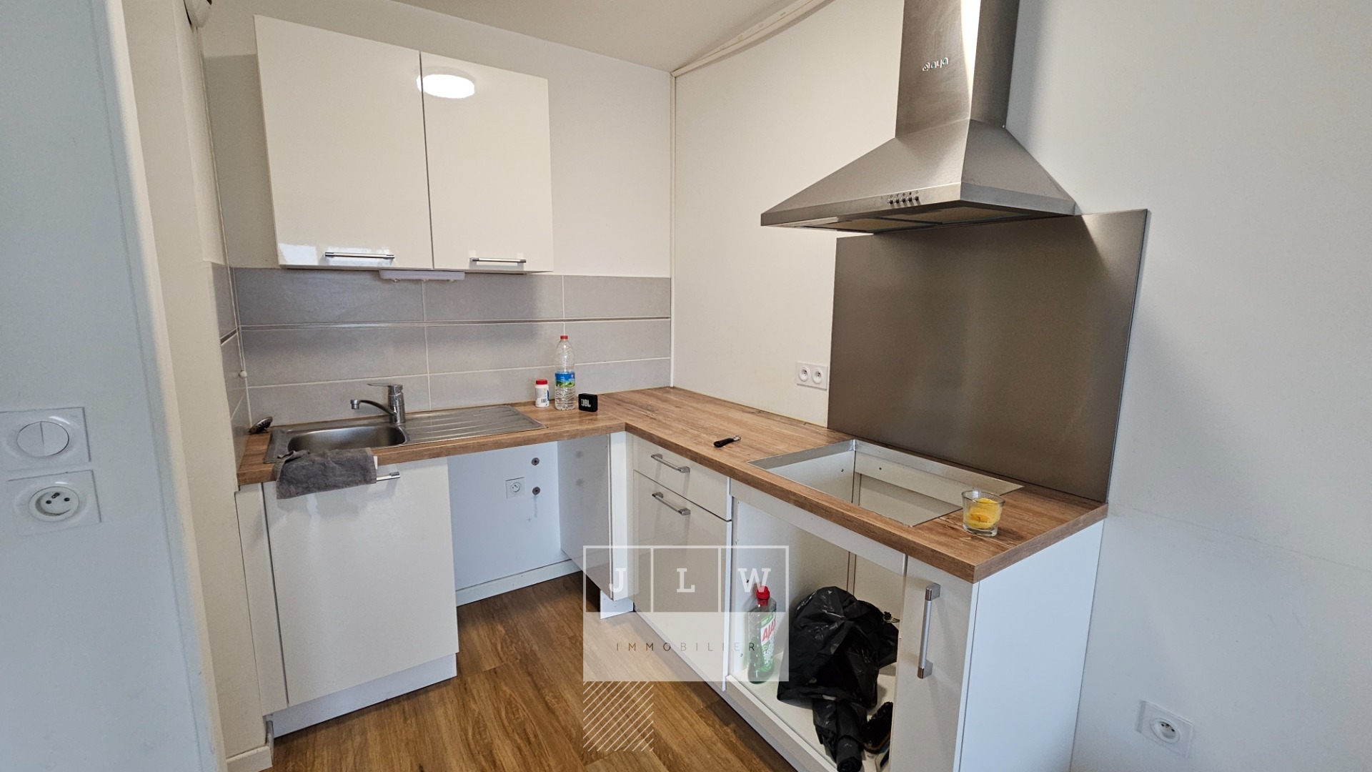 Abiy ll152 appartement t2 balcon parking sequedin Photo 3 - JLW Immobilier