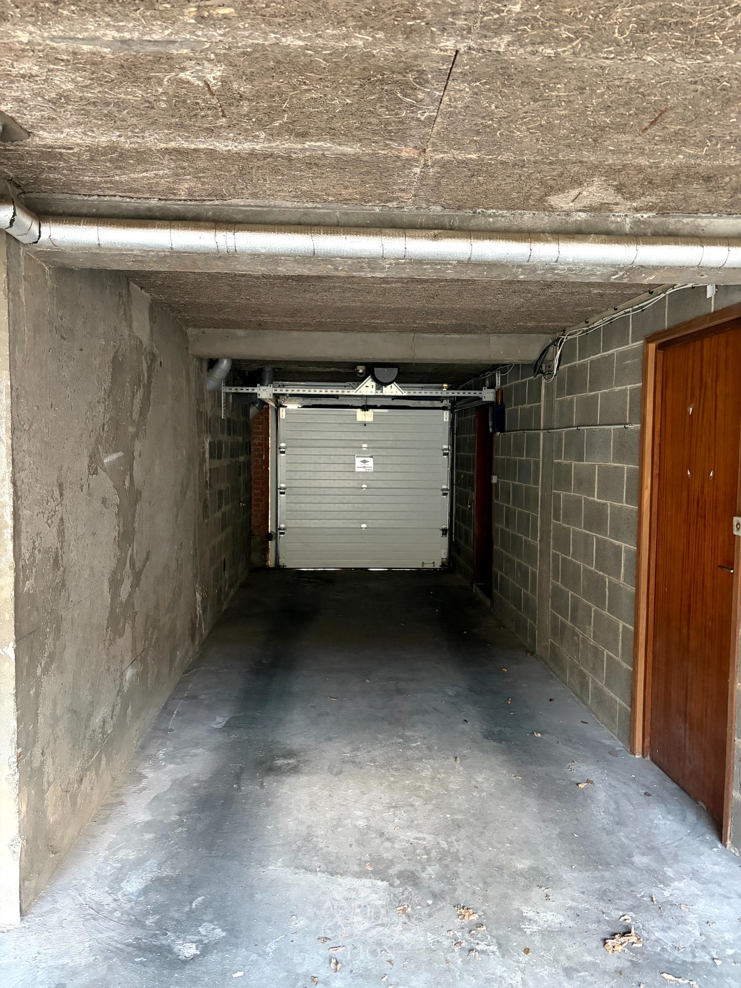 Abjj pkg parking rue de la gendarmerie Photo 3 - JLW Immobilier