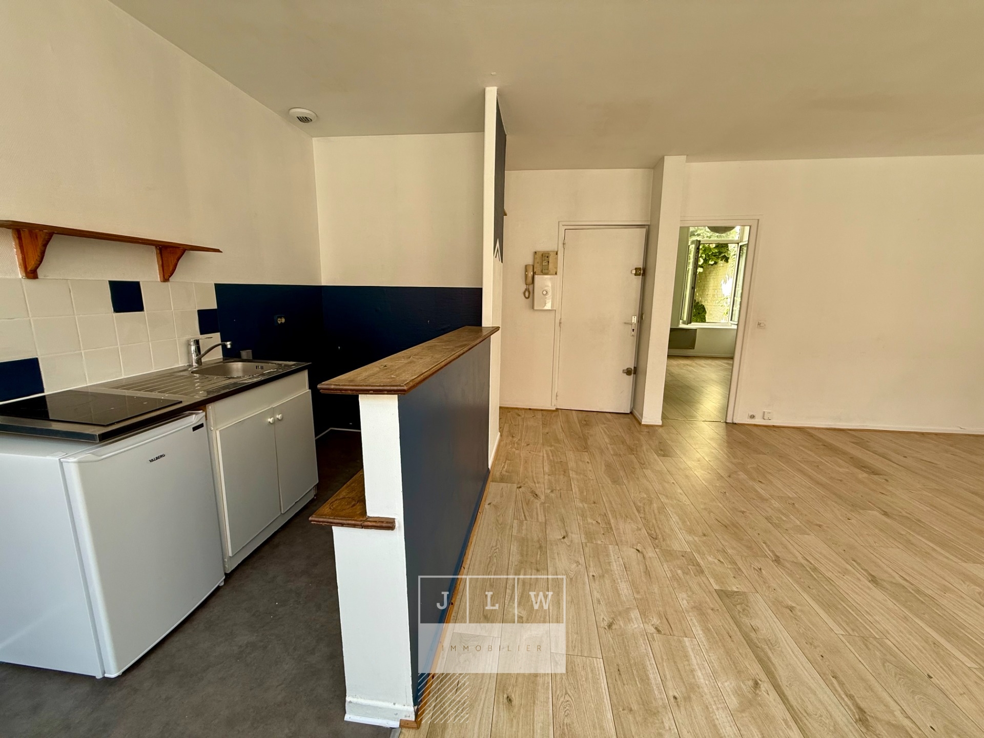 Abrs sr123 t2 non meuble  de 50m2 saint michel Photo 2 - JLW Immobilier