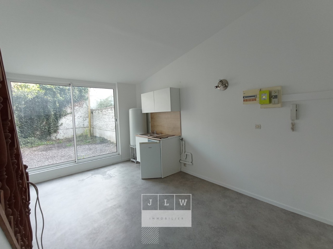 Ref  abru jm63 appartement t1 rue des stations Photo 7 - JLW Immobilier