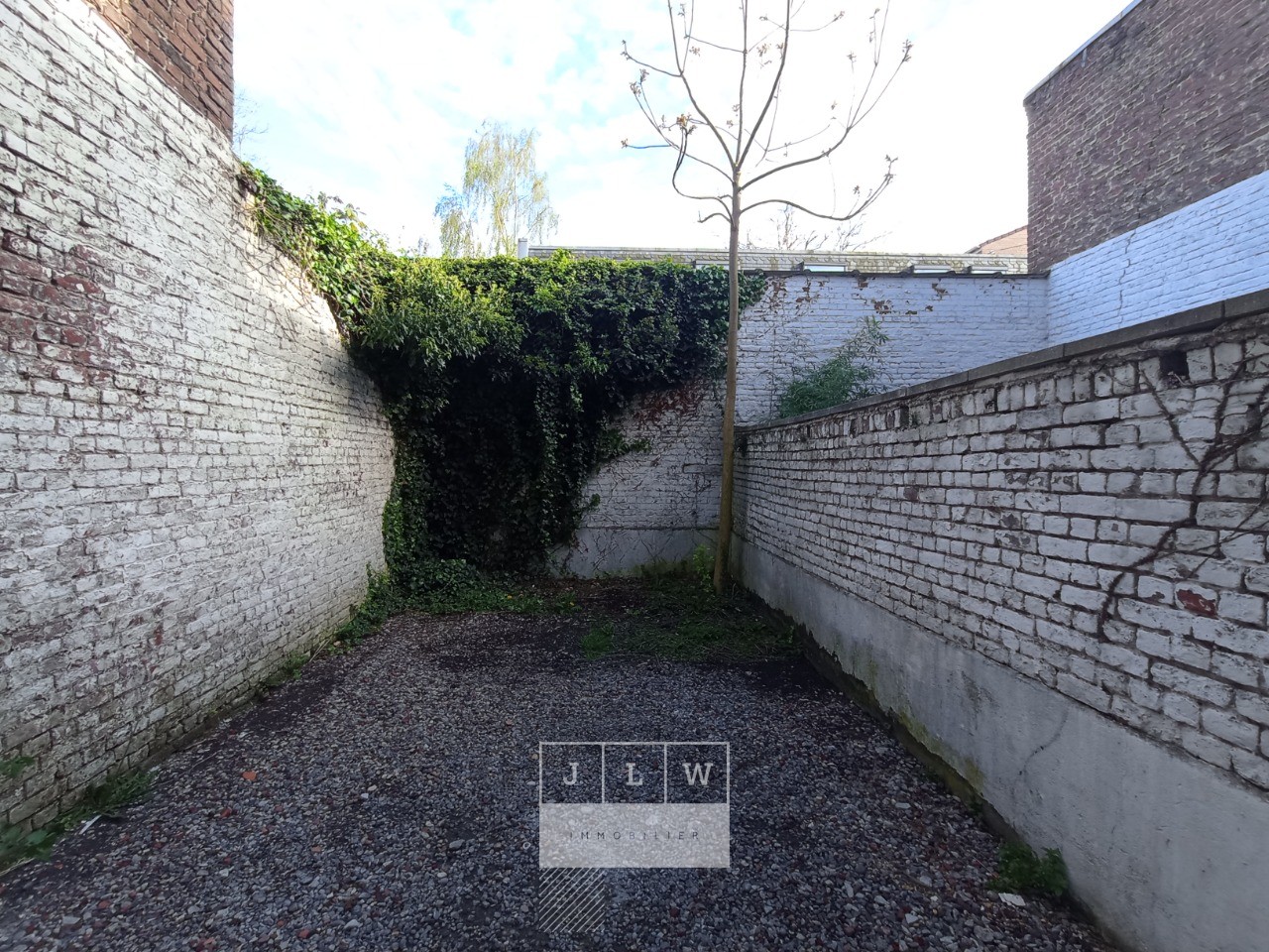Ref  abru jm63 appartement t1 rue des stations Photo 10 - JLW Immobilier