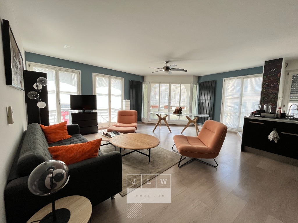 Acaa sr123  vieux lille t3 meuble avec balcon et garage Photo 2 - JLW Immobilier