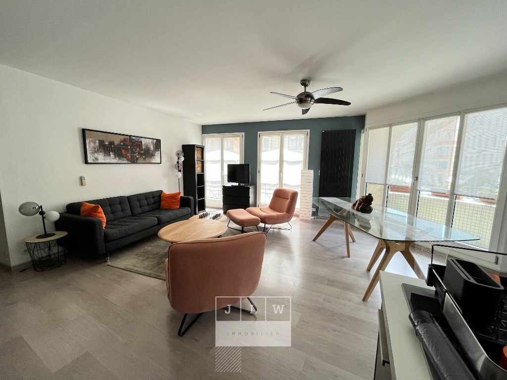 Acaa sr123  vieux lille t3 meuble avec balcon et garage Photo 4 - JLW Immobilier