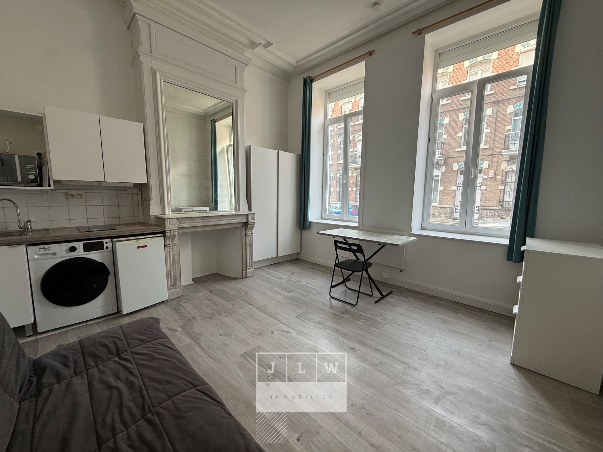 Acei ll152 studio meuble 21 42m2 proche la catho Photo 1 - JLW Immobilier Acei ll152 studio meuble 21 42m2 proche la catho Photo 1 - JLW Immobilier