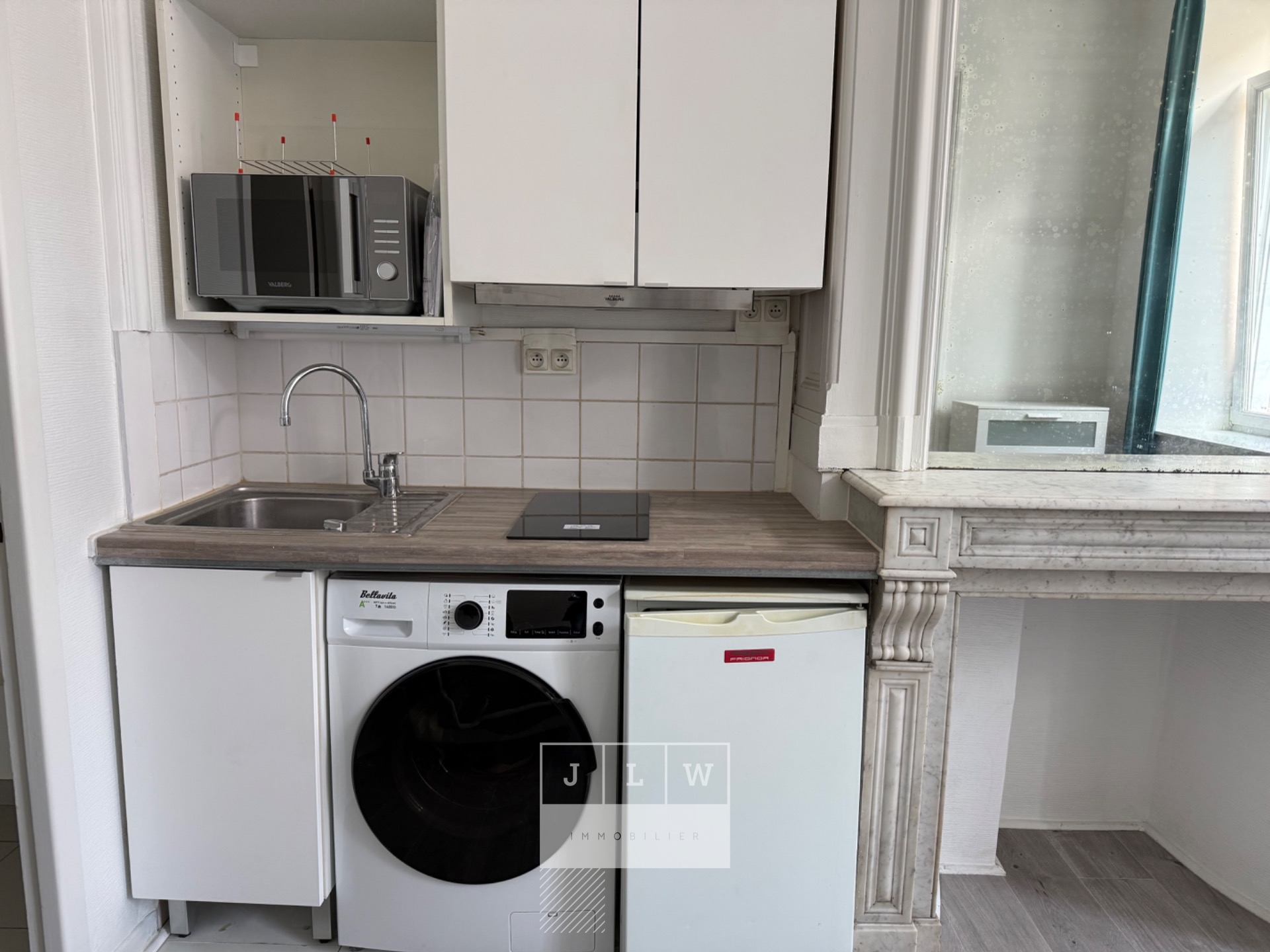 Acei ll152 studio meuble 21 42m2 proche la catho Photo 2 - JLW Immobilier Acei ll152 studio meuble 21 42m2 proche la catho Photo 2 - JLW Immobilier