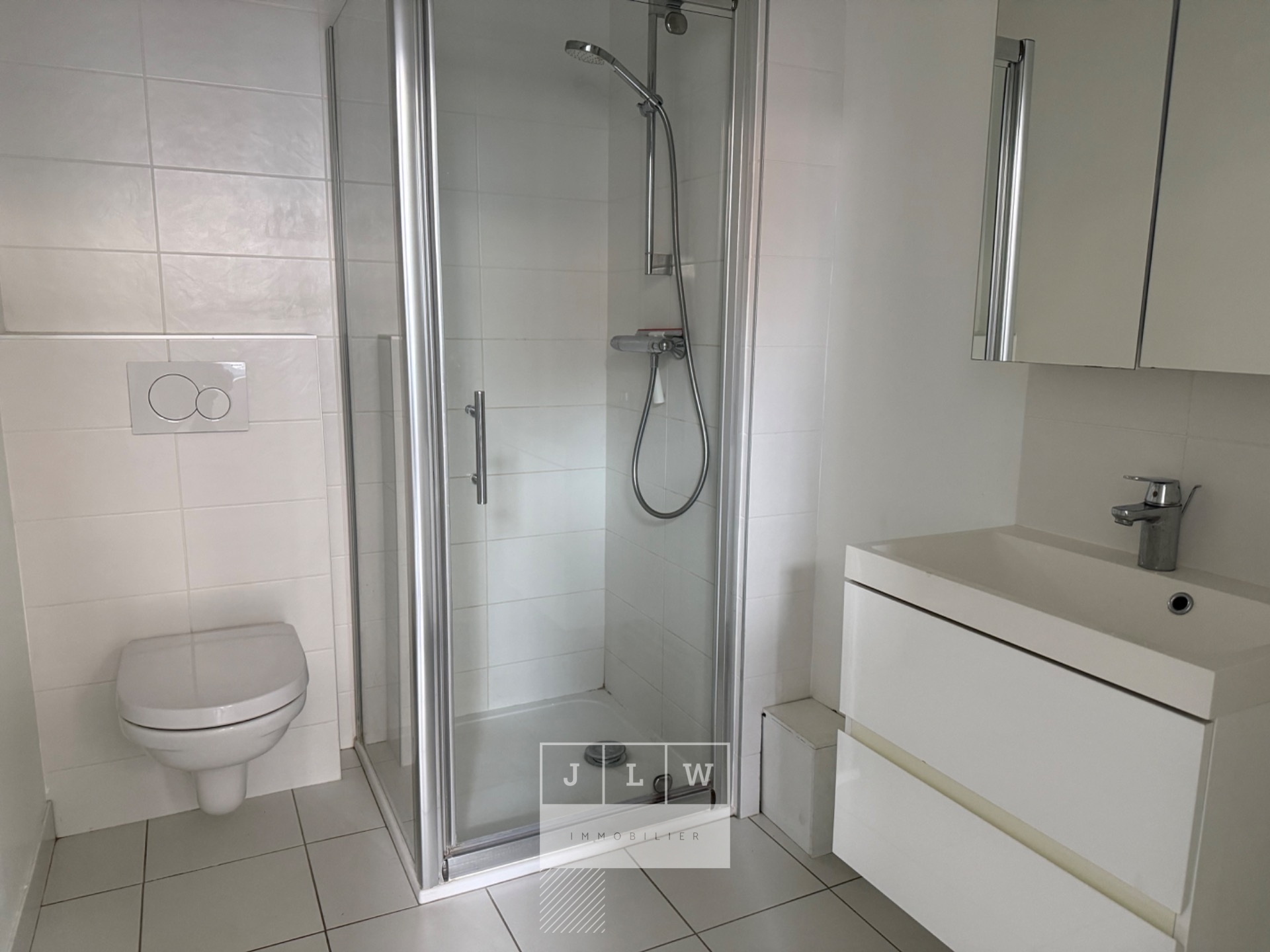 Acei ll152 studio meuble 21 42m2 proche la catho Photo 4 - JLW Immobilier Acei ll152 studio meuble 21 42m2 proche la catho Photo 4 - JLW Immobilier