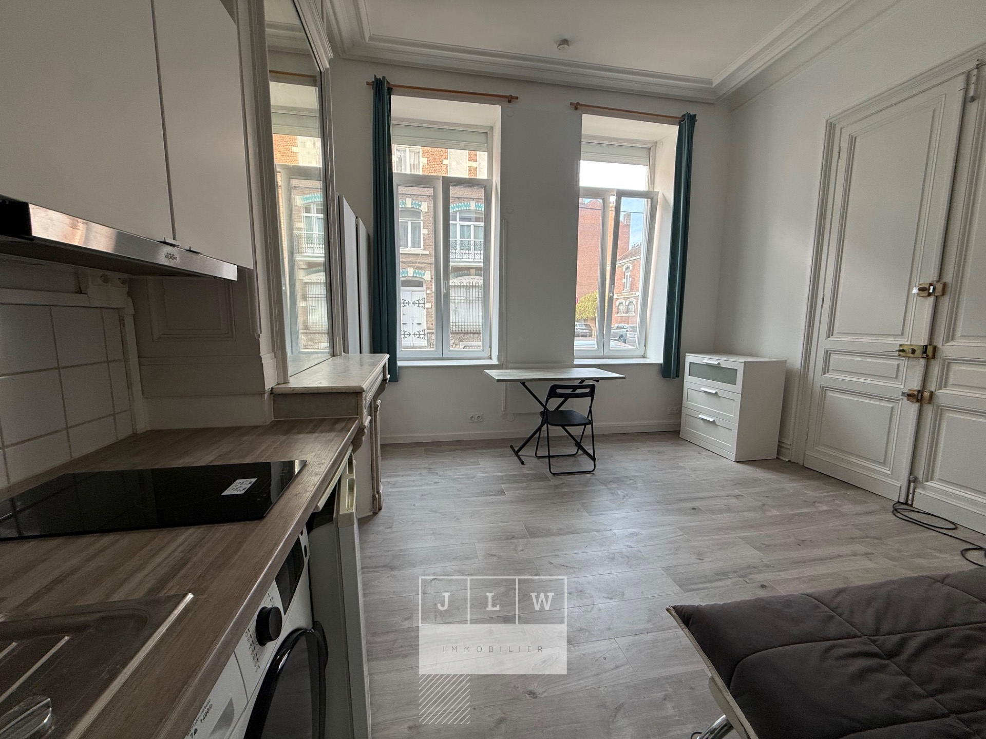 Acei ll152 studio meuble 21 42m2 proche la catho Photo 6 - JLW Immobilier Acei ll152 studio meuble 21 42m2 proche la catho Photo 6 - JLW Immobilier