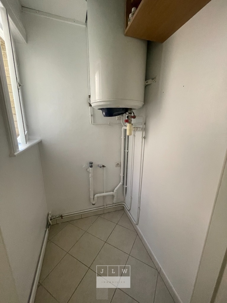 Acfx ll152 type 3 non meuble 93m2 parking sous sol Photo 7 - JLW Immobilier Acfx ll152 type 3 non meuble 93m2 parking sous sol Photo 7 - JLW Immobilier