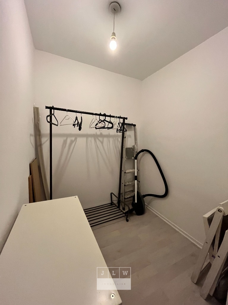 Acho nb343 lille vauban studio meuble de 3256m Photo 7 - JLW Immobilier Acho nb343 lille vauban studio meuble de 3256m Photo 7 - JLW Immobilier