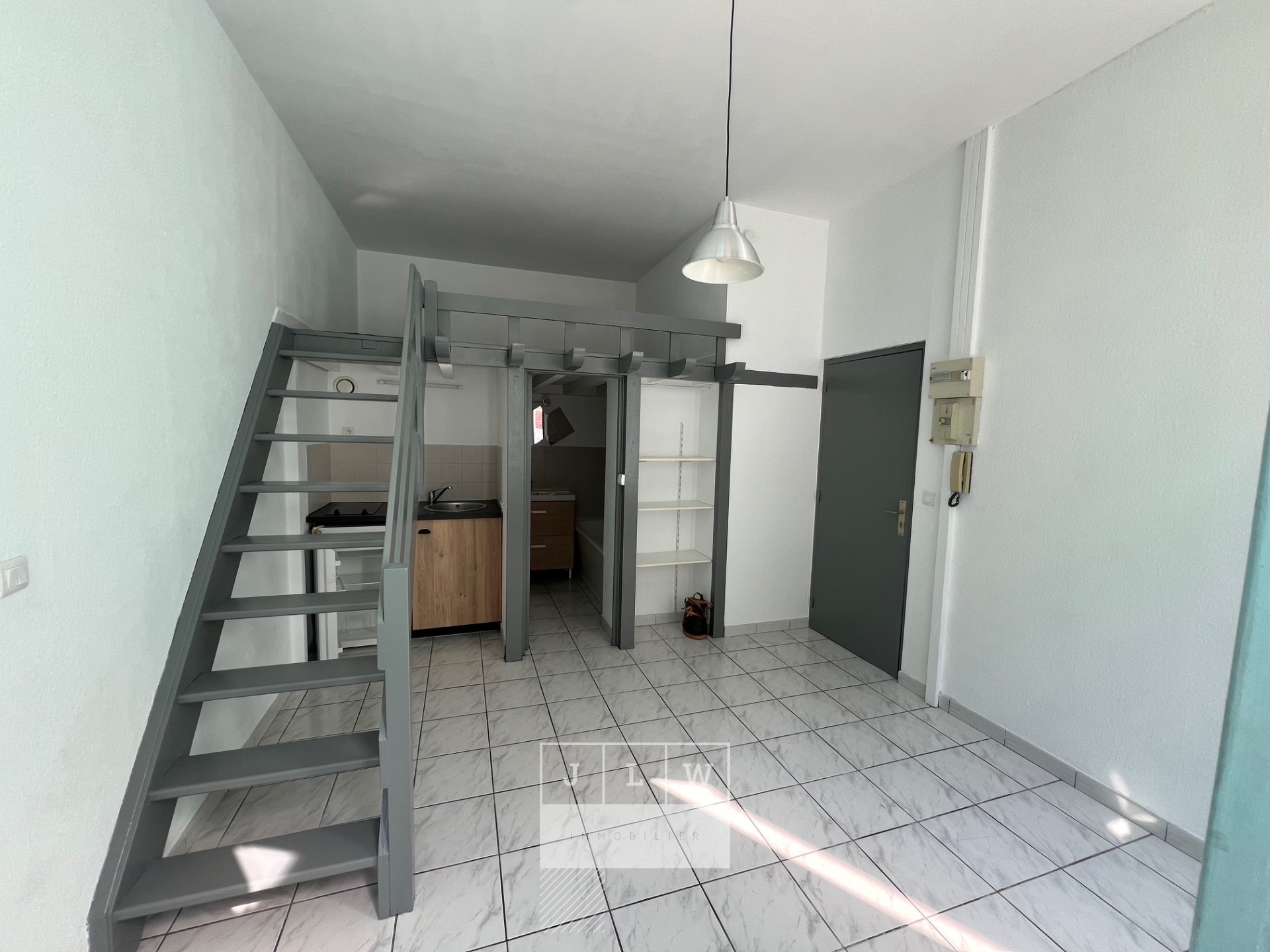 Studio saint michel Photo 6 - JLW Immobilier