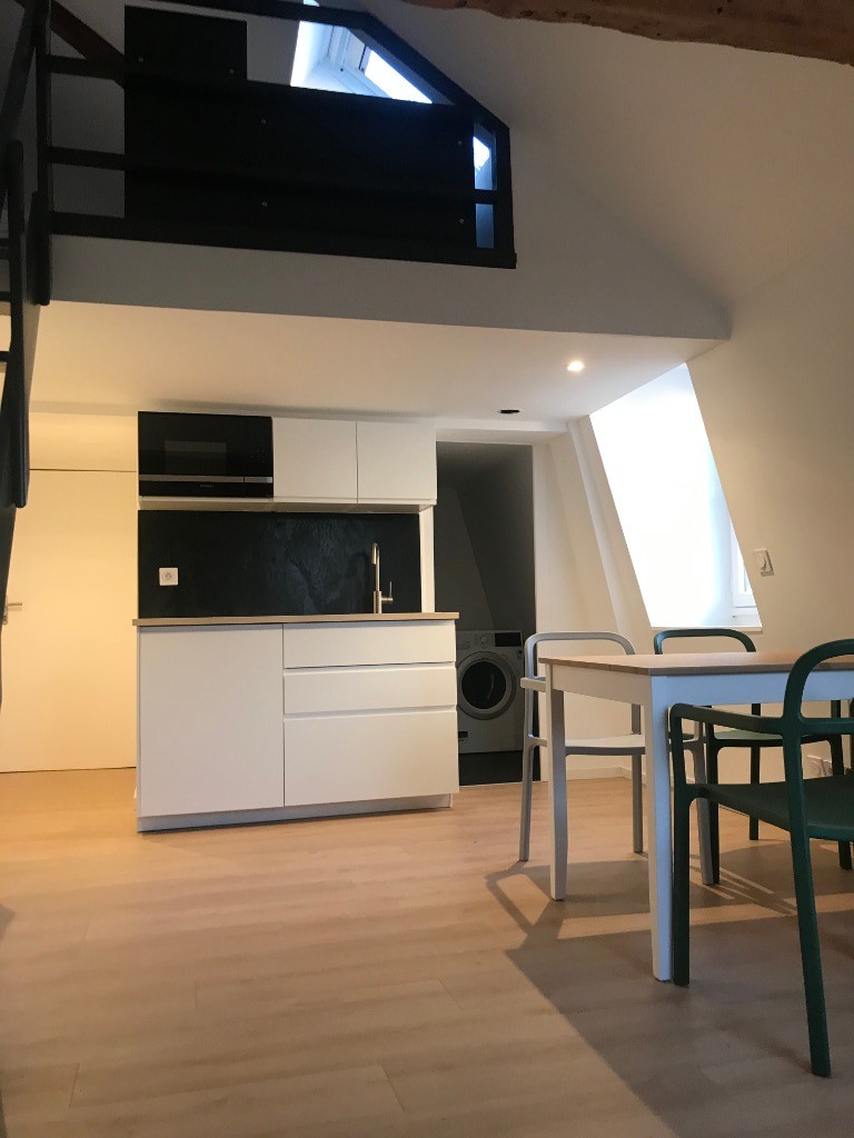 Bel appartement meuble en duplex vieux lille Photo 2 - JLW Immobilier