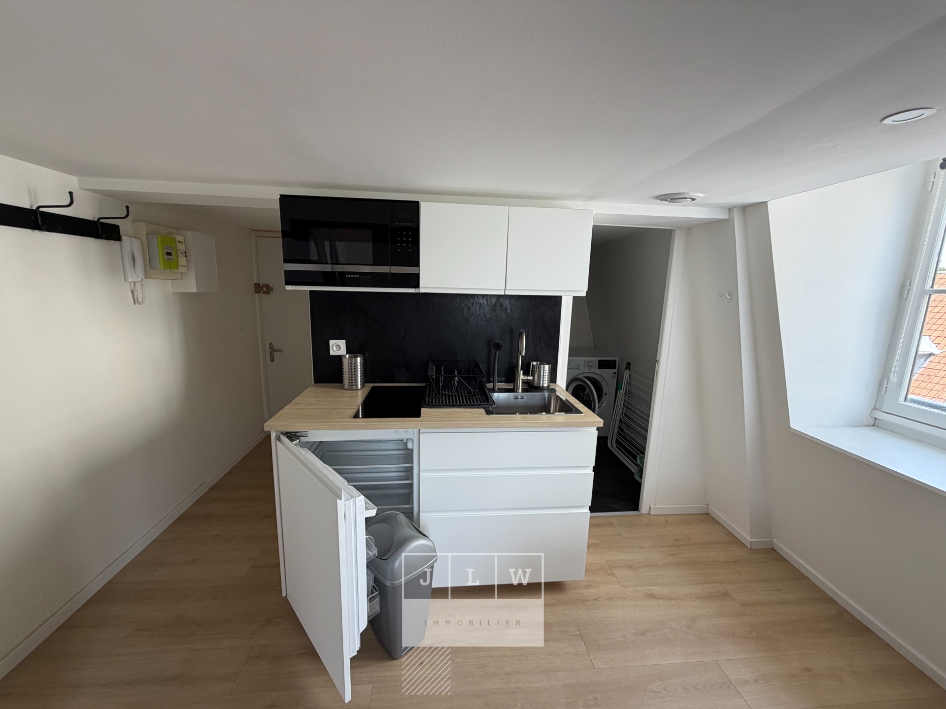 Adfk ll152 bel appartement meuble en duplex vieux lille Photo 5 - JLW Immobilier Adfk ll152 bel appartement meuble en duplex vieux lille Photo 5 - JLW Immobilier
