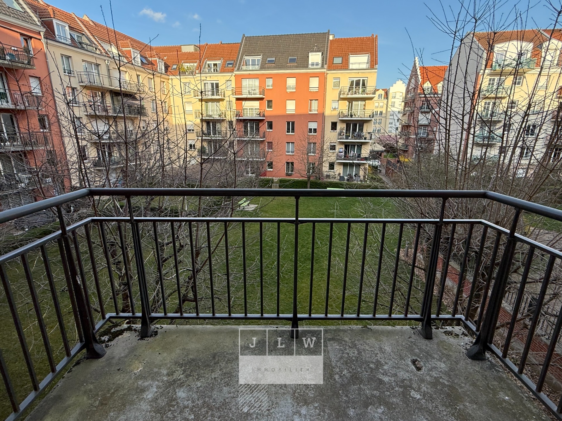 Adgj sr123 rue du guet lille t2   balcon Photo 3 - JLW Immobilier
