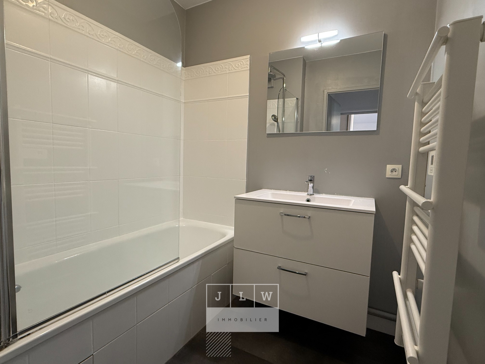 Adgj sr123 rue du guet lille t2   balcon Photo 5 - JLW Immobilier