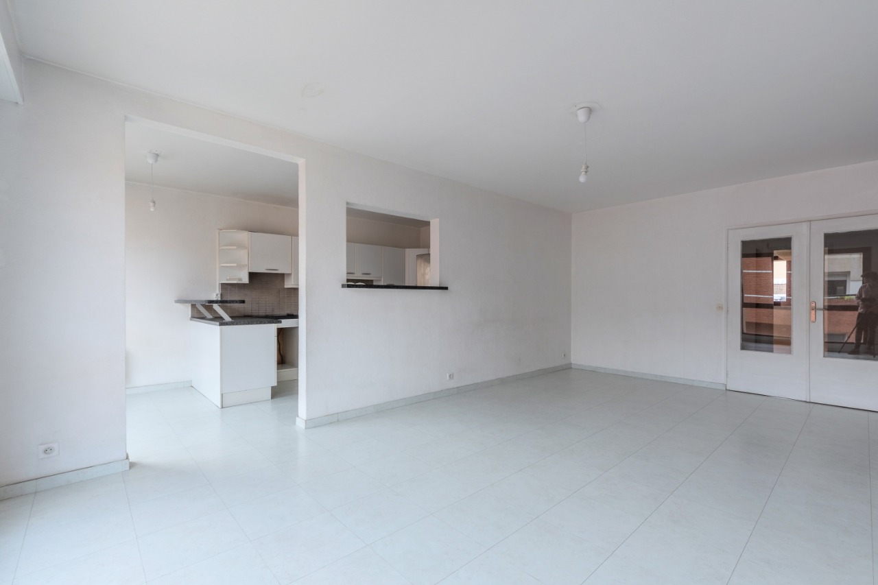 Vieux lille charmant trois pieces avec place de parking Photo 5 - JLW Immobilier