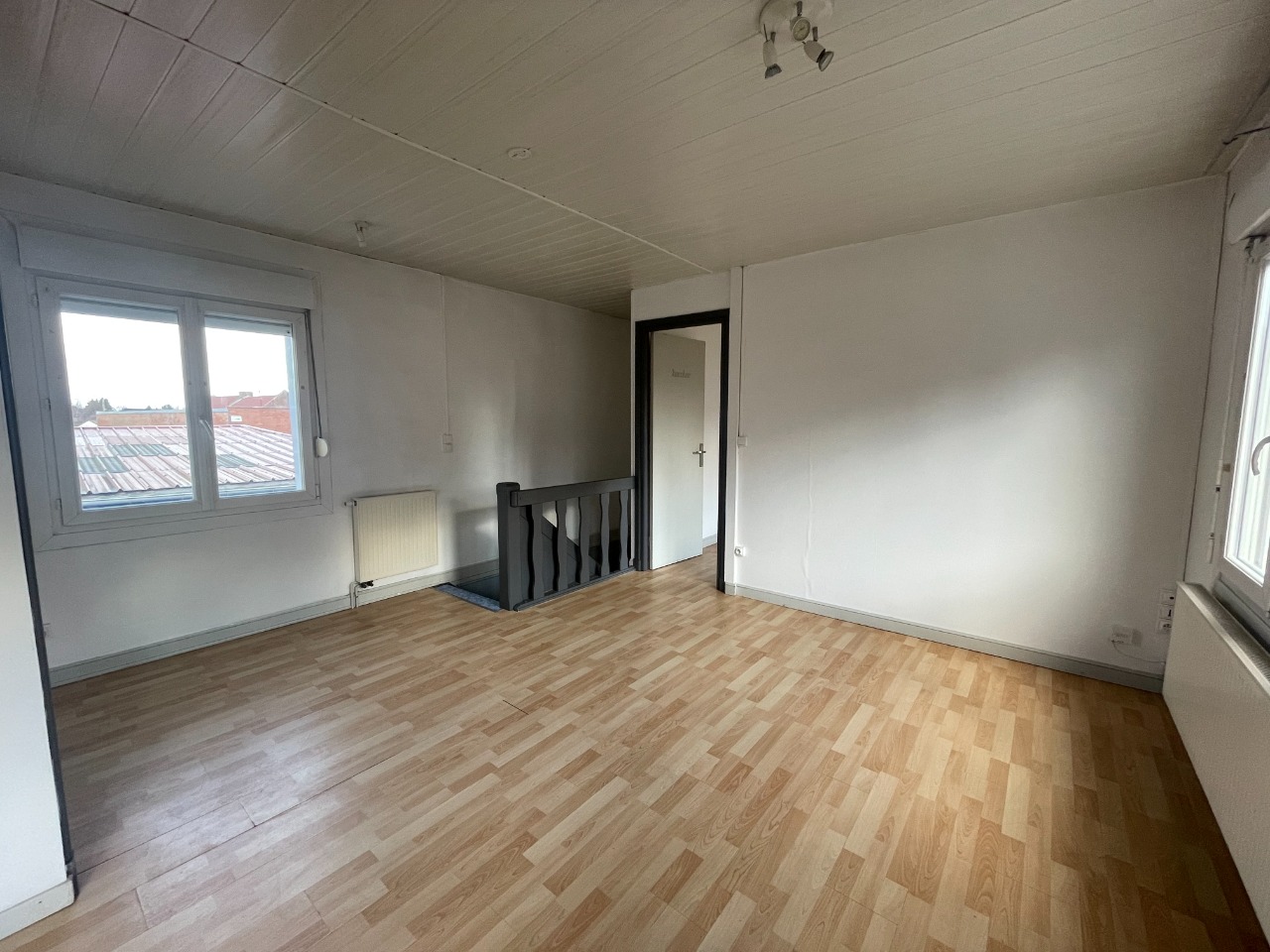 Don appartement type 2 non meuble renove Photo 3 - JLW Immobilier