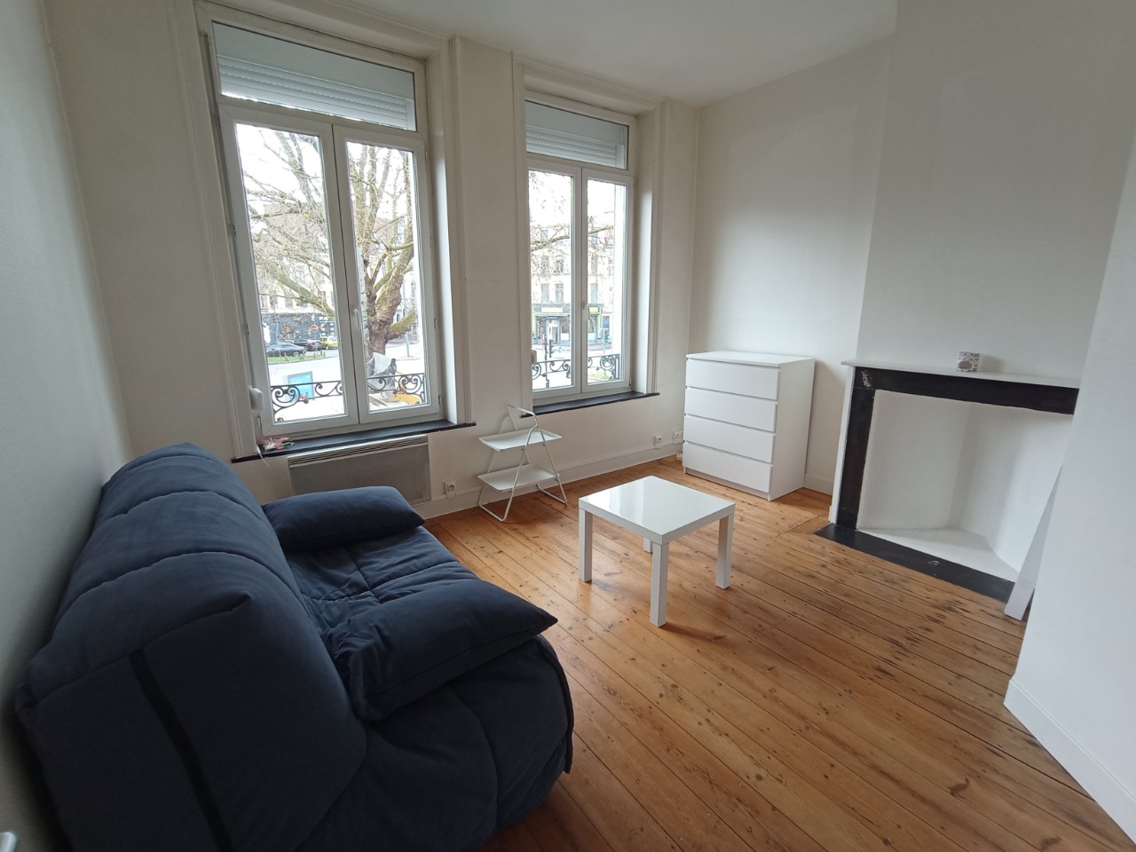 Lille republique saint michel studio meuble de 27m  Photo 1 - JLW Immobilier