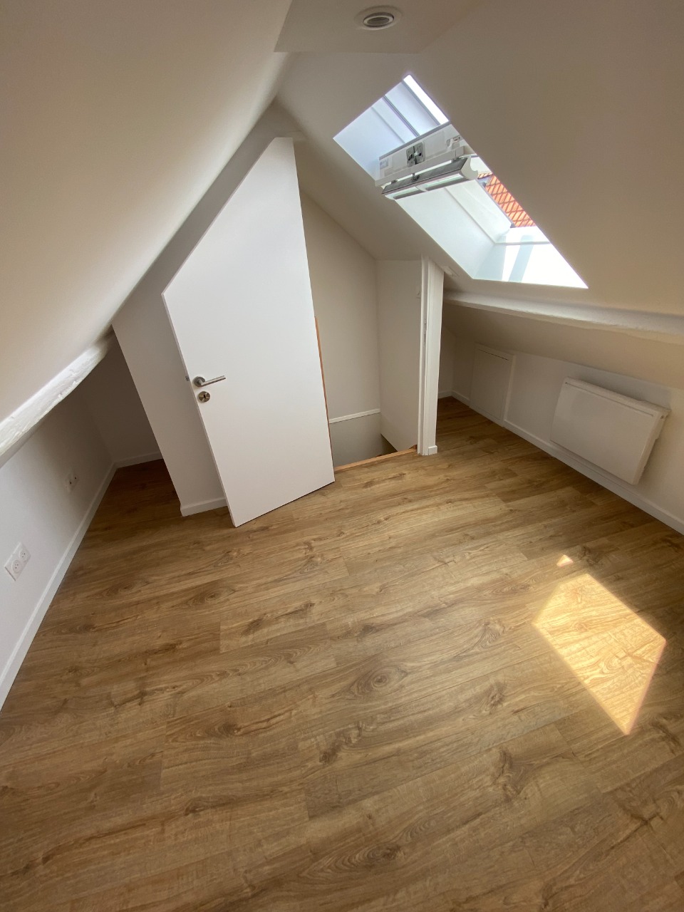 Agoh sr123 maison de ville avec place de parking Photo 7 - JLW Immobilier