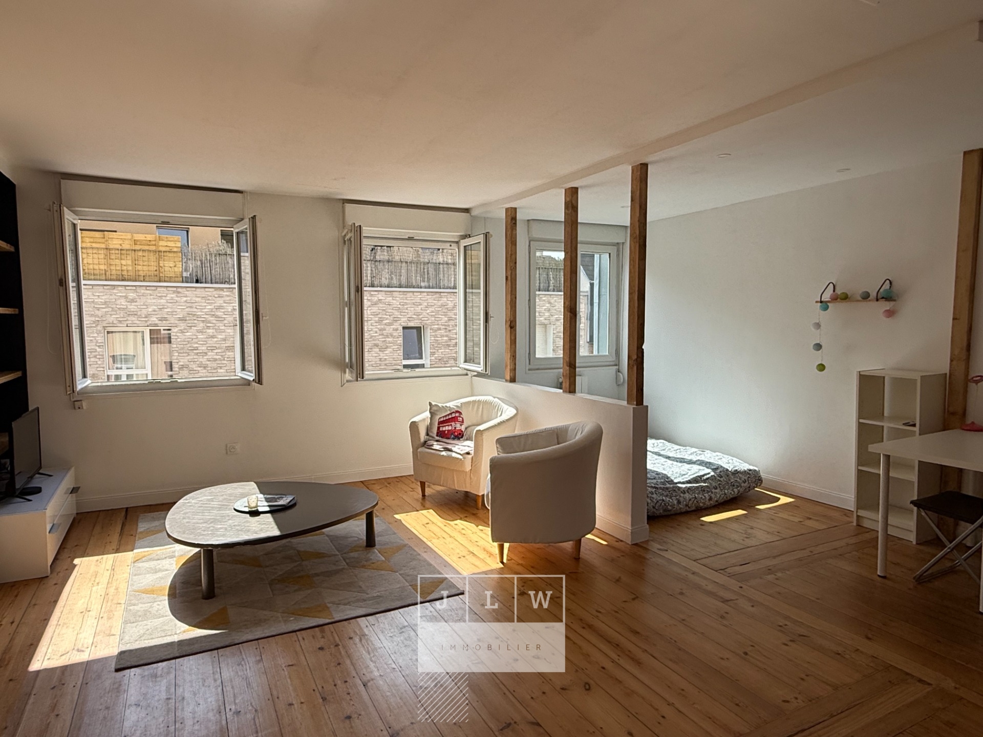 Agrb sr123 saint michel t2 73m2 en duplex meuble Photo 6 - JLW Immobilier Agrb sr123 saint michel t2 73m2 en duplex meuble Photo 6 - JLW Immobilier