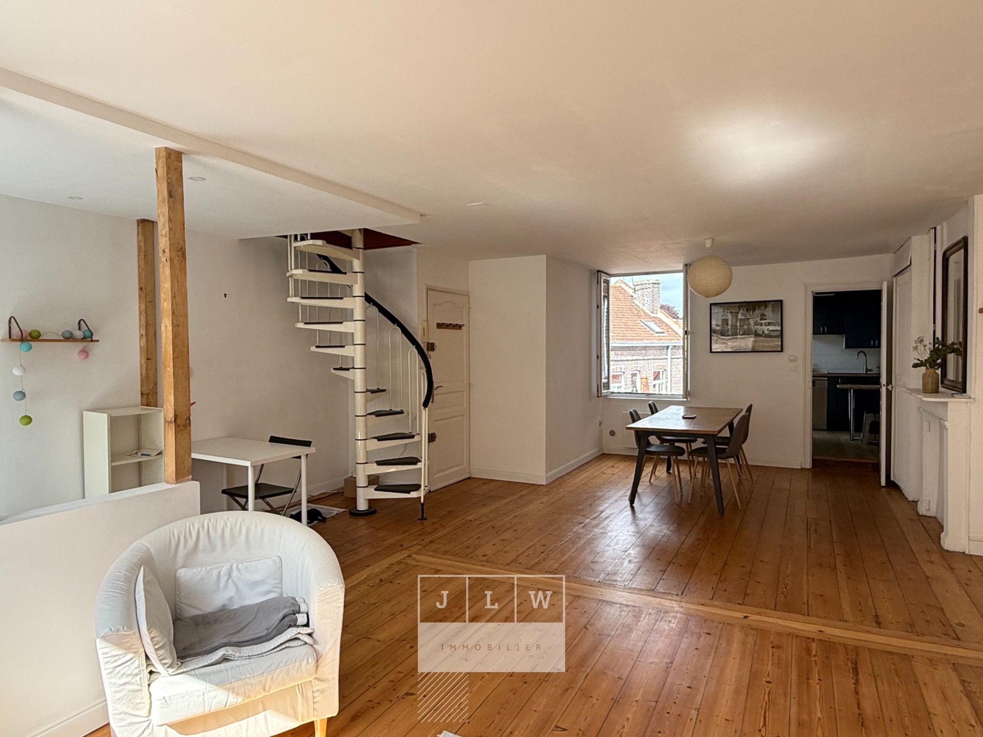 Agrb sr123 saint michel t2 73m2 en duplex meuble Photo 8 - JLW Immobilier Agrb sr123 saint michel t2 73m2 en duplex meuble Photo 8 - JLW Immobilier