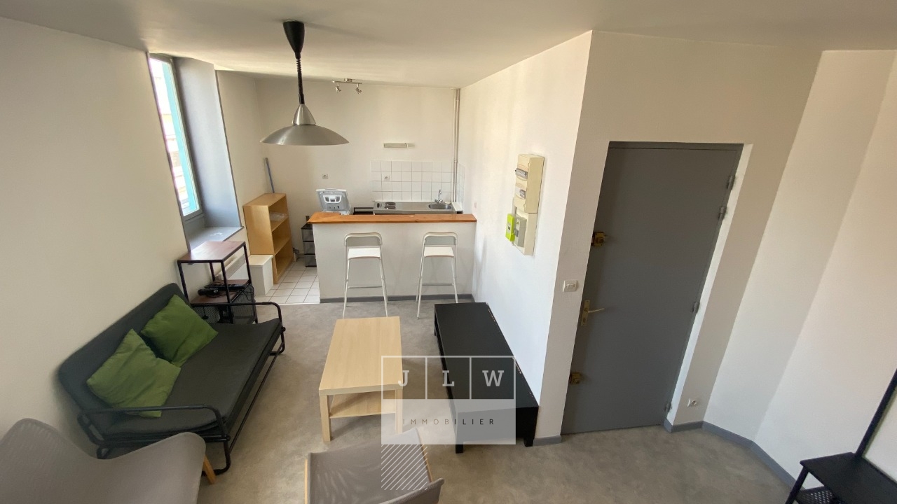 Agwo ll152 lille t1bis de 32m2 pret de meubles Photo 2 - JLW Immobilier