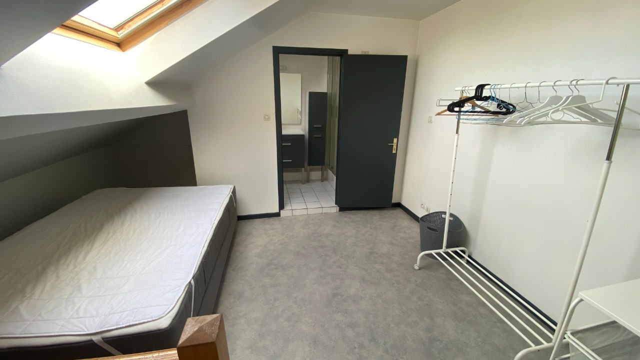 Agwo ll152 lille t1bis de 32m2 pret de meubles Photo 5 - JLW Immobilier