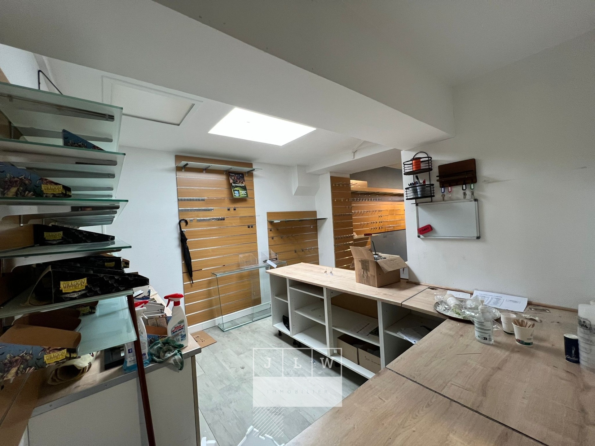 Agxp bureaux louer 150 m2 idealement place Photo 5 - JLW Immobilier Agxp bureaux louer 150 m2 idealement place Photo 5 - JLW Immobilier