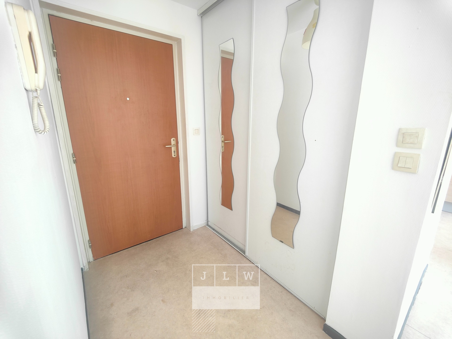 Ahvi cm120 loos beau t3 de 2006 cave parking terrasse Photo 9 - JLW Immobilier Ahvi cm120 loos beau t3 de 2006 cave parking terrasse Photo 9 - JLW Immobilier