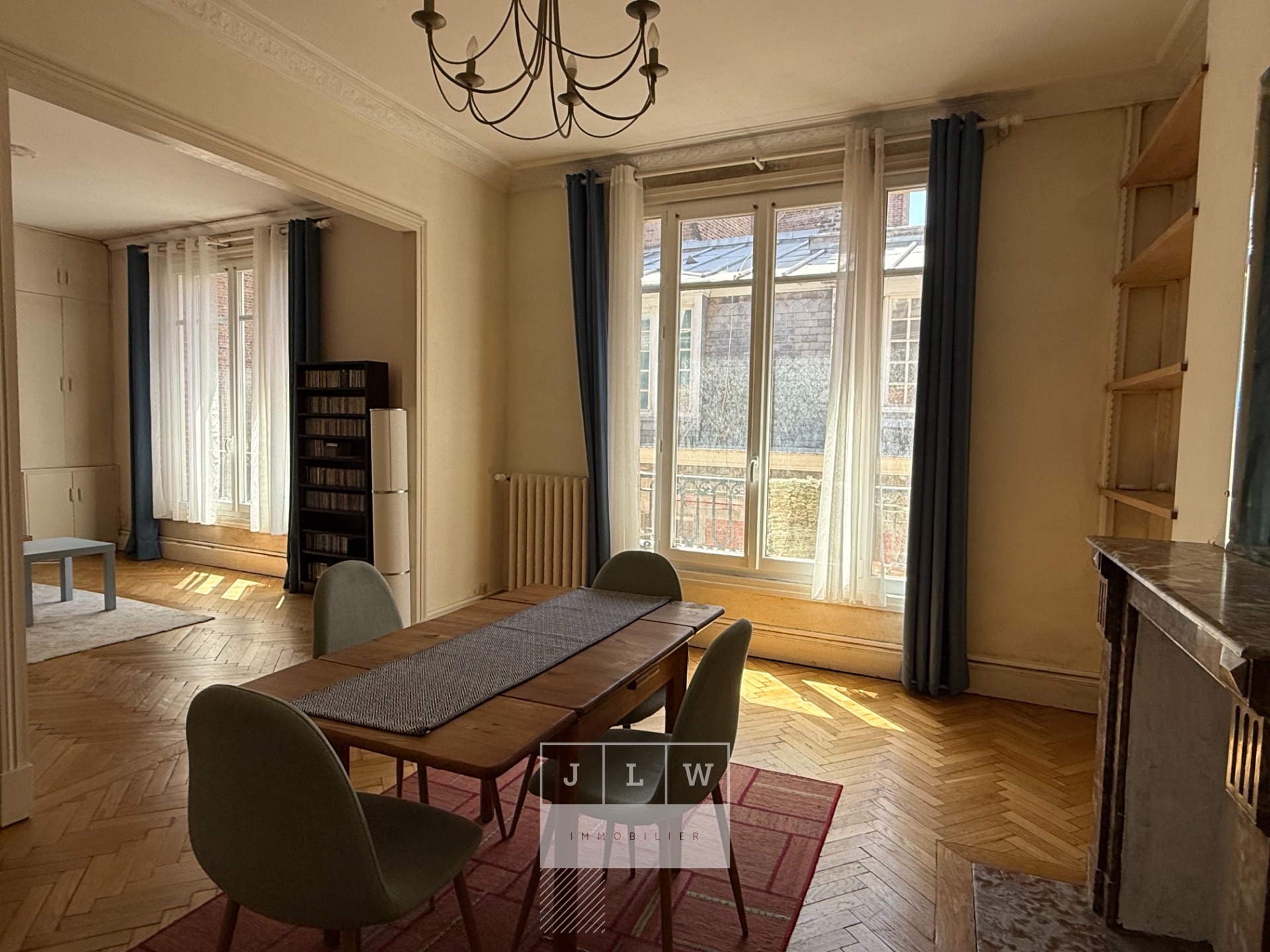 Ajdu sr123 t2 meuble 71m lille centre Photo 1 - JLW Immobilier