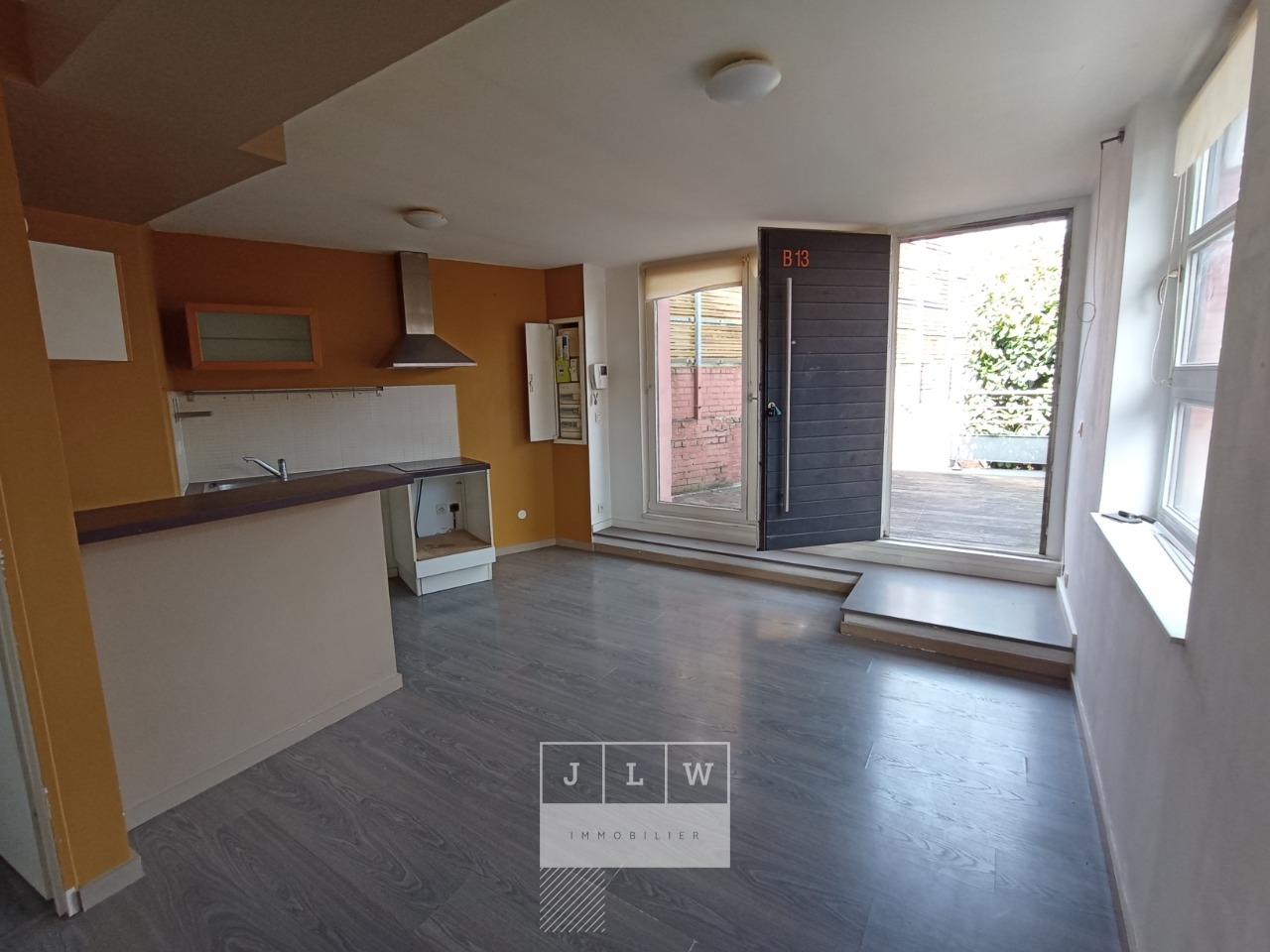Ajlq sr123 lille t2 non meuble 39 m2 porte des postes Photo 1 - JLW Immobilier Ajlq sr123 lille t2 non meuble 39 m2 porte des postes Photo 1 - JLW Immobilier