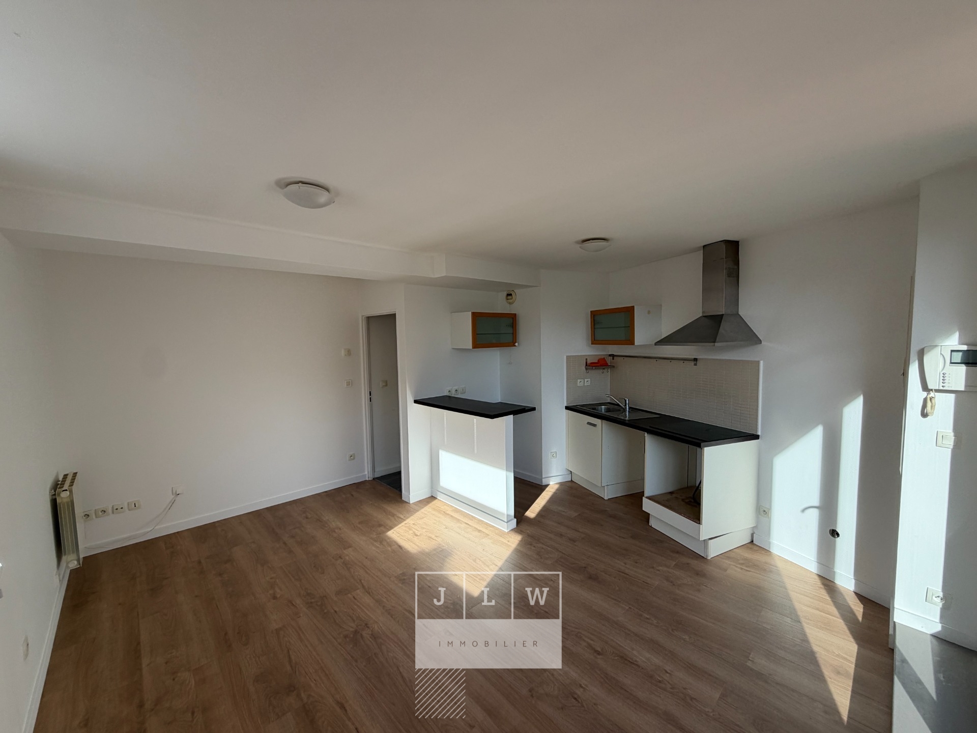 Ajlq jm63 lille t2 non meuble 39 m2 Photo 1 - JLW Immobilier