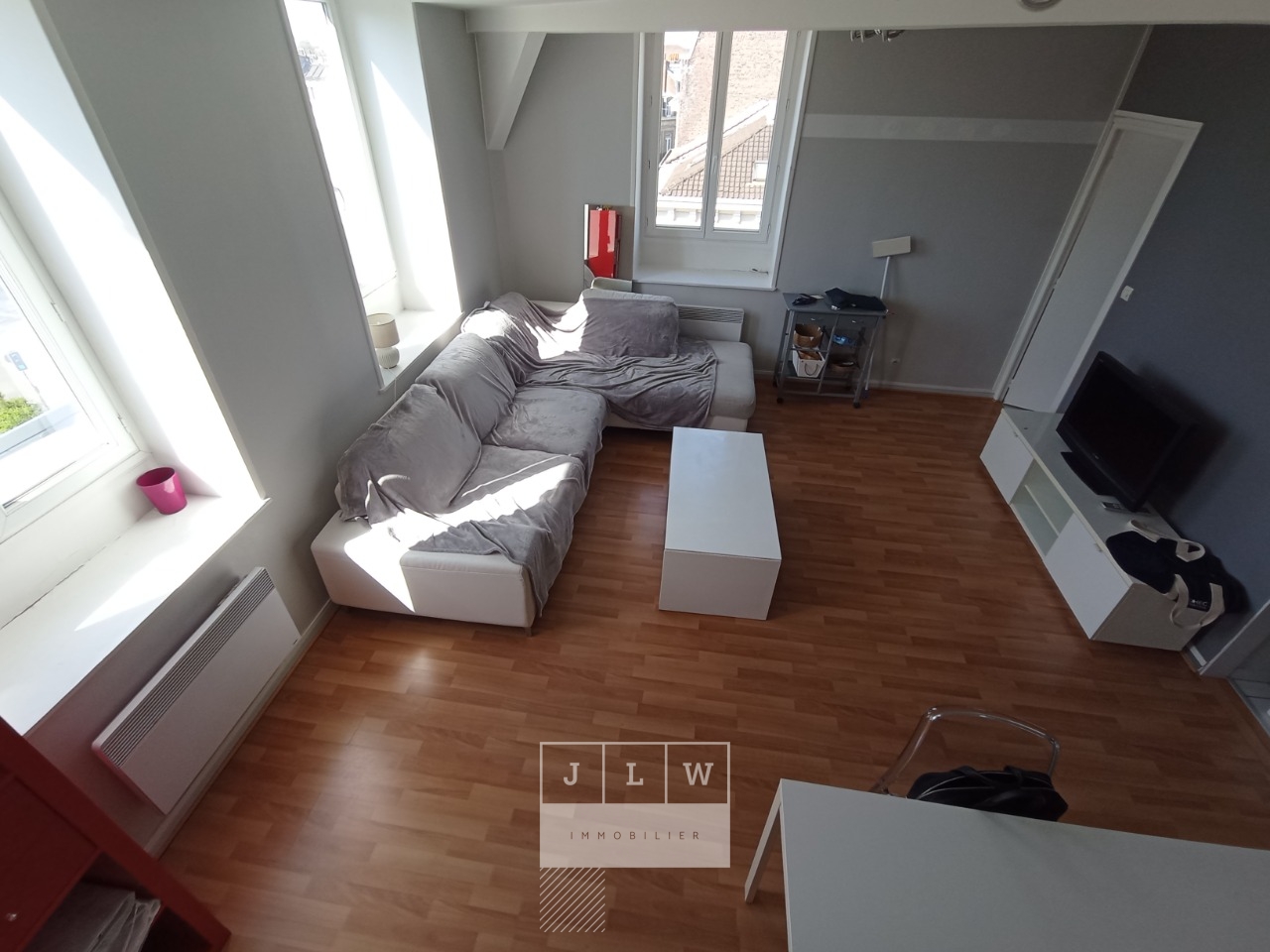 Ajxb ll152 lille republique t2 meuble en duplex 42 m Photo 2 - JLW Immobilier
