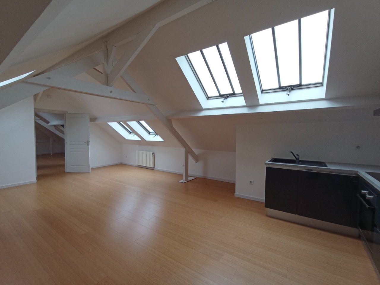 Akdh ll152 lille secteur repu saint michel t2 non meuble Photo 2 - JLW Immobilier