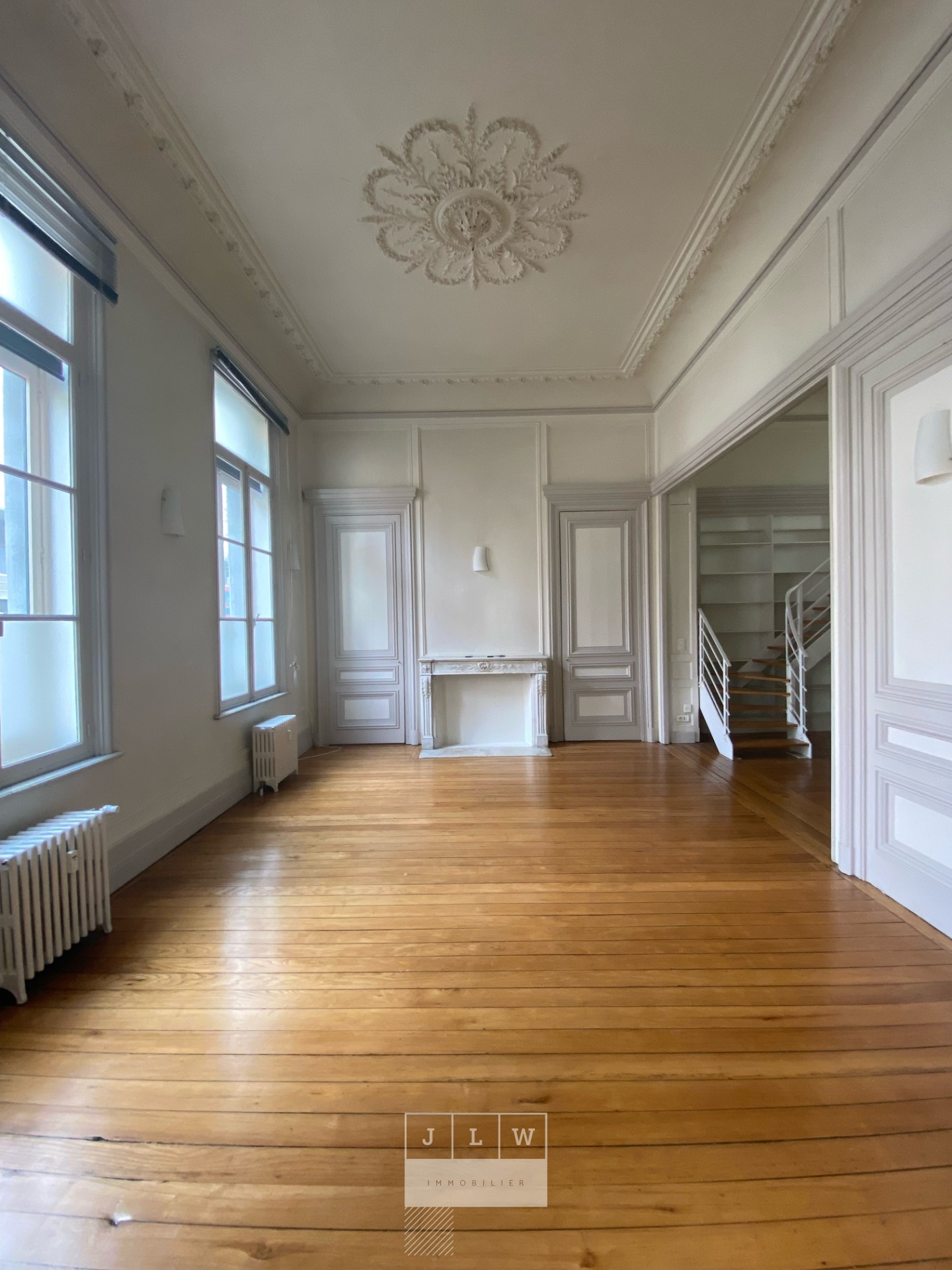 Akur sr123 lille hyper centre t1bis 84 m Photo 1 - JLW Immobilier