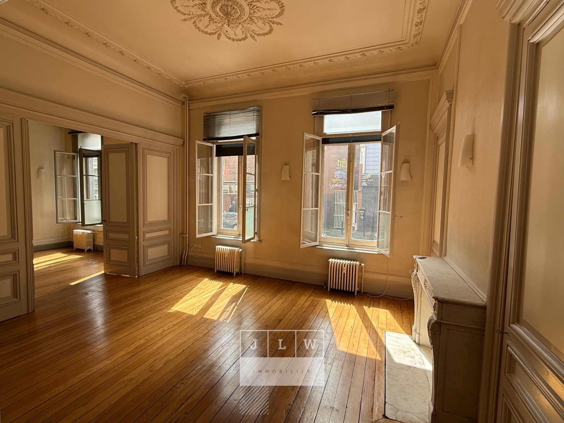 Akur sr123 lille rue jean sans peur t2 renove de 84 m Photo 2 - JLW Immobilier Akur sr123 lille rue jean sans peur t2 renove de 84 m Photo 2 - JLW Immobilier