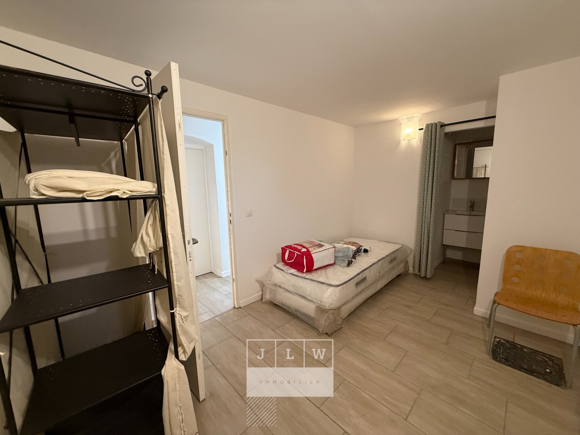 Alpv ll152 appartament 4 chambres meuble avec exterieur Photo 3 - JLW Immobilier