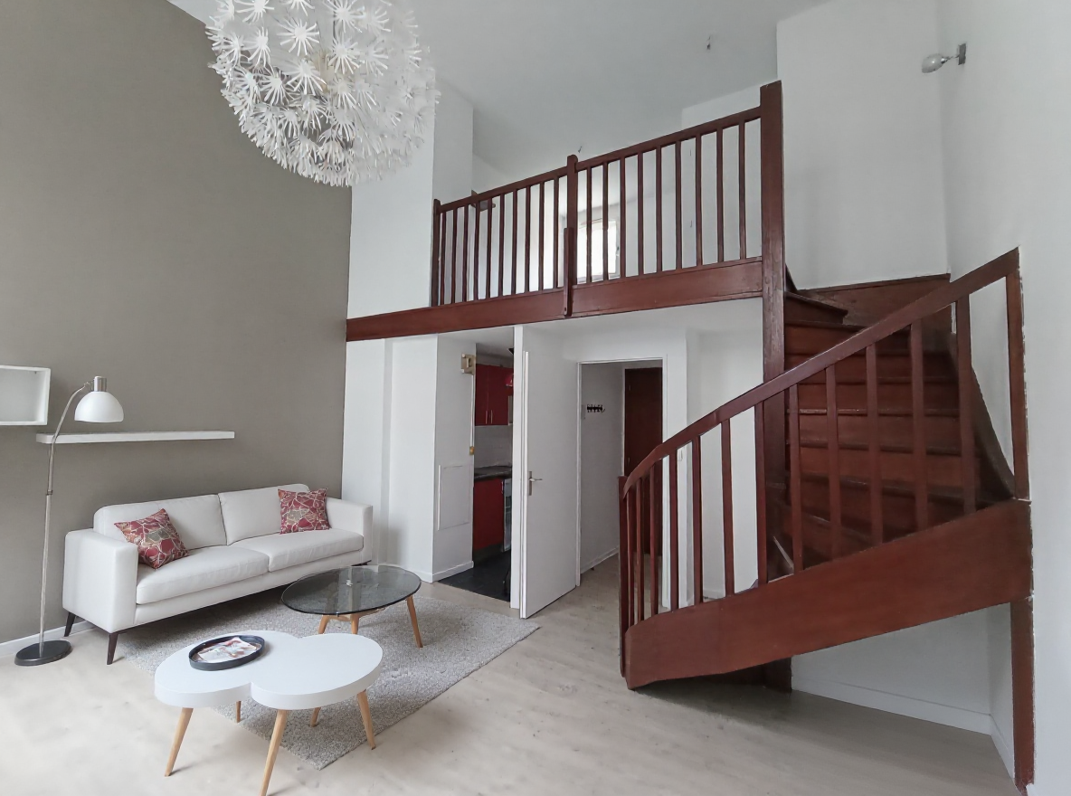 Alsp nb343 t1bis parking rue basse vieux lille Photo 1 - JLW Immobilier Alsp nb343 t1bis parking rue basse vieux lille Photo 1 - JLW Immobilier