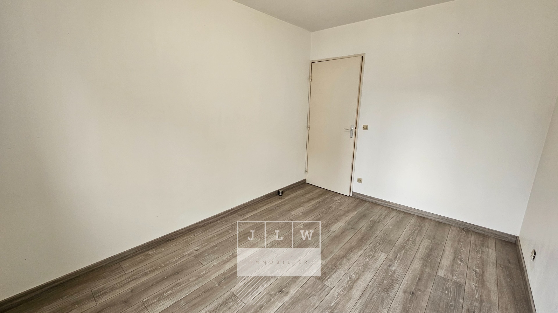 Ammn nb343  proche jb lebas t2 non meuble de 4487m Photo 5 - JLW Immobilier