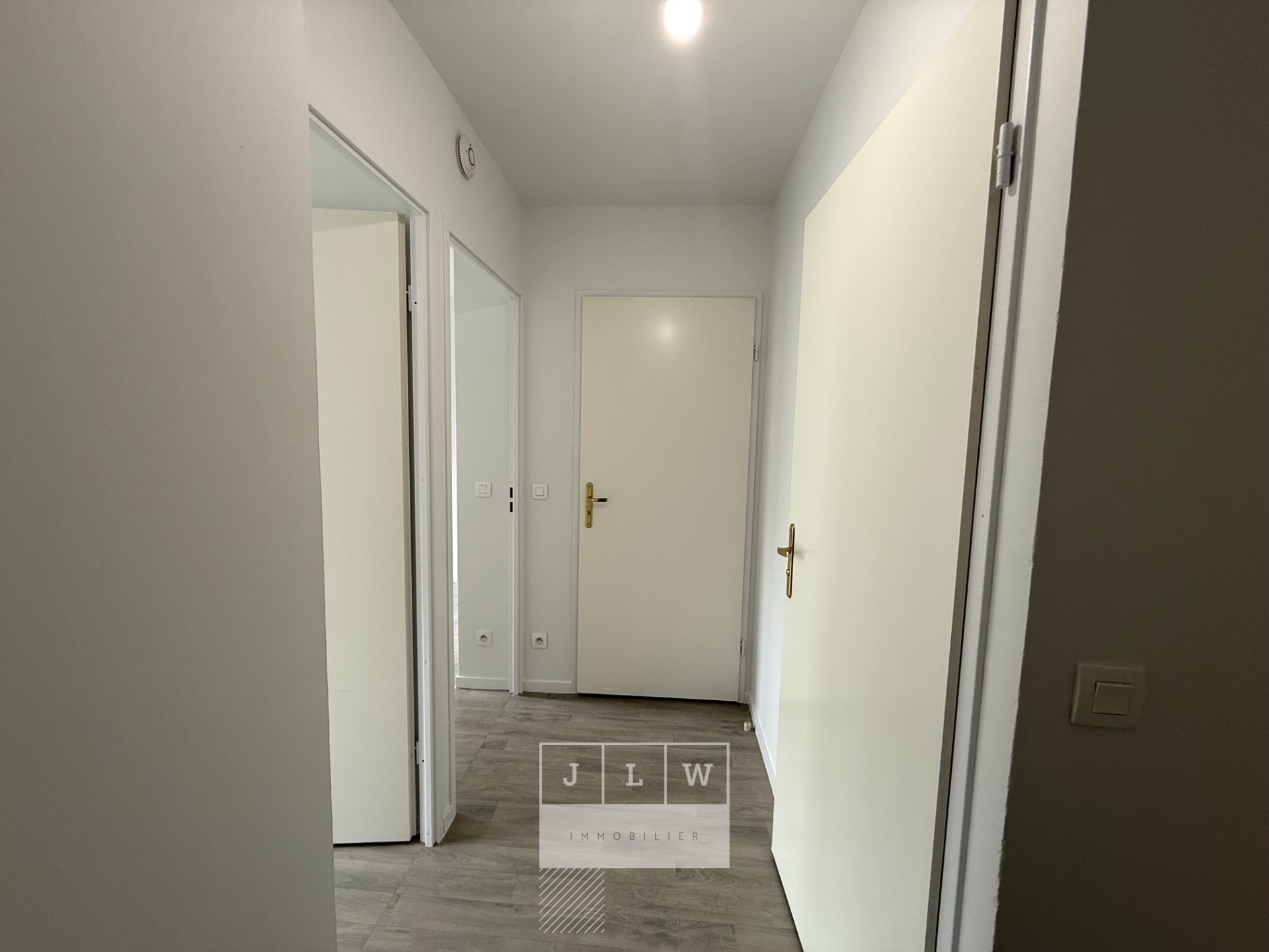 Amzi sr123 t3 peuple belge vieux lille balcon 55m Photo 7 - JLW Immobilier Amzi sr123 t3 peuple belge vieux lille balcon 55m Photo 7 - JLW Immobilier