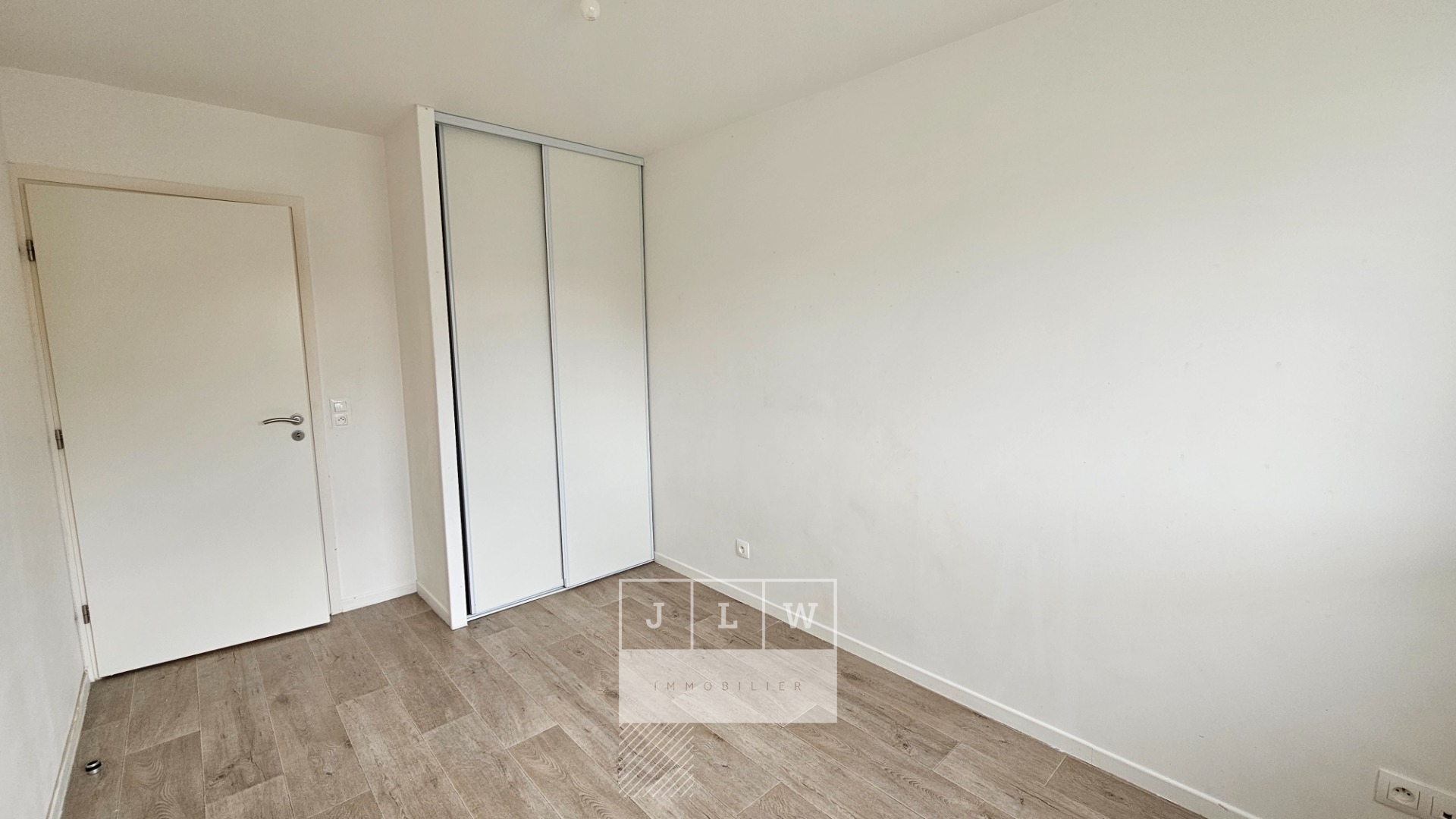Andz ll152 appartement t3 residence recente la madeleine Photo 5 - JLW Immobilier