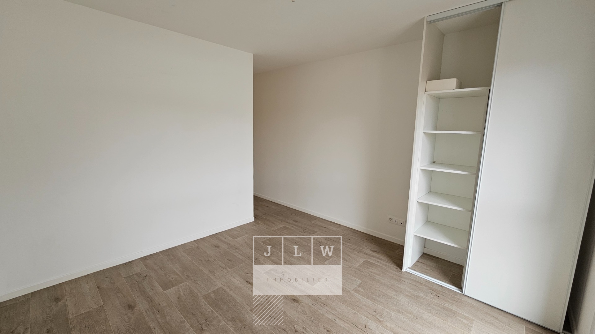 Andz ll152 appartement t3 residence recente la madeleine Photo 6 - JLW Immobilier