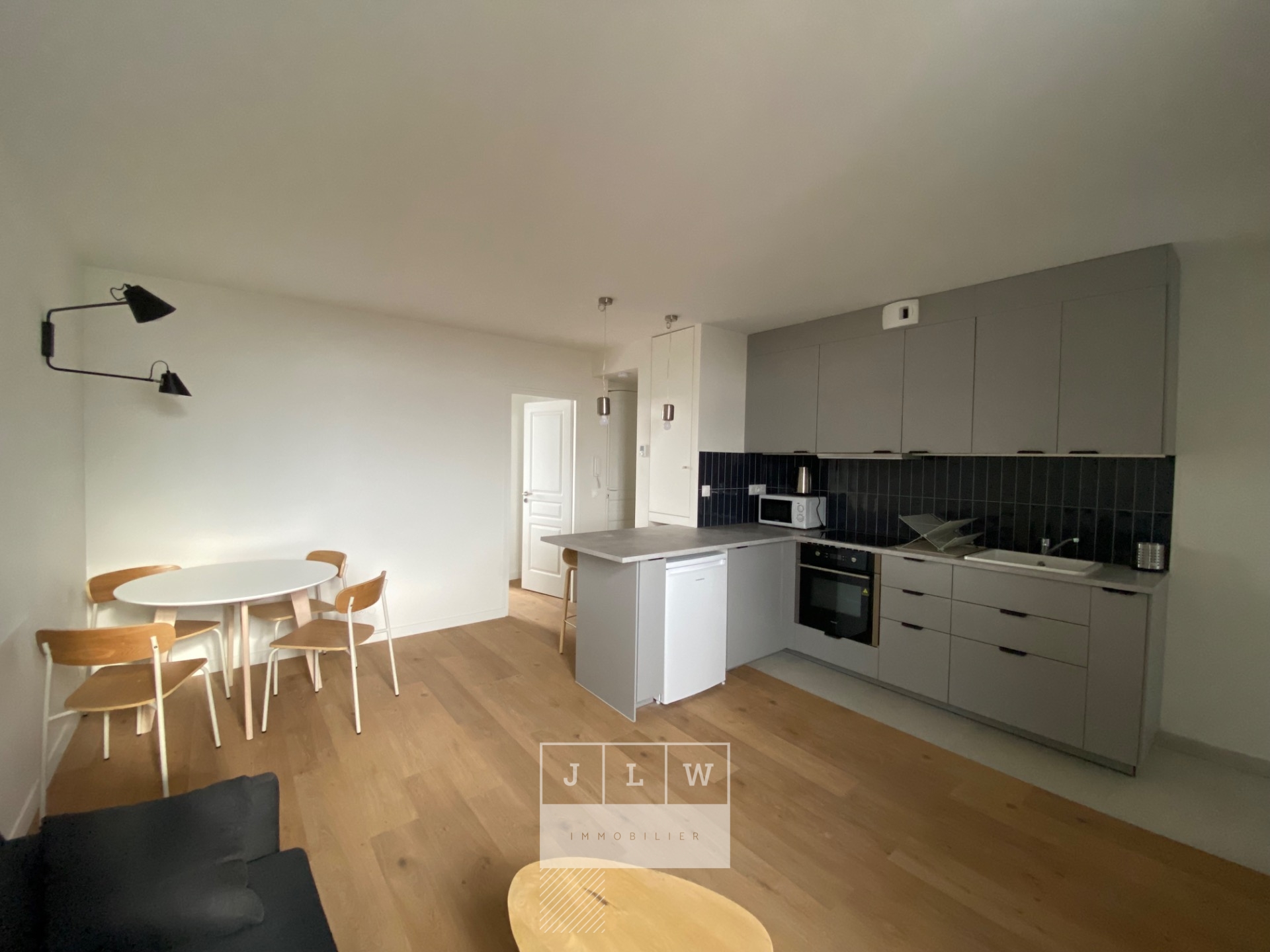 Aoda ll152 lille republique t3 meuble 4550m Photo 2 - JLW Immobilier